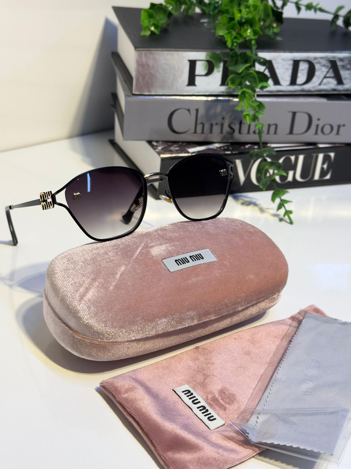 MM METAL OVAL ORİJİNAL