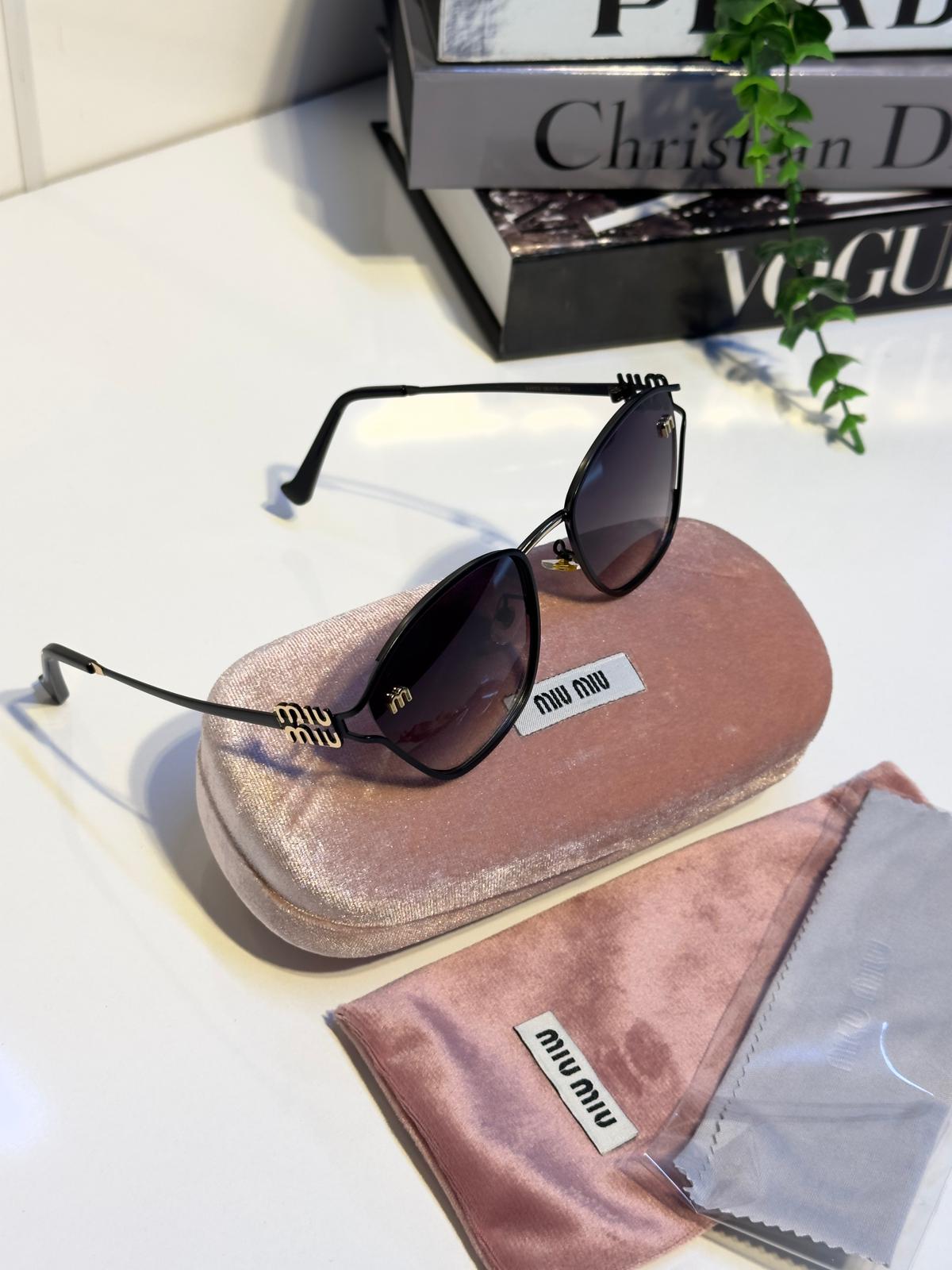 MM METAL OVAL ORİJİNAL